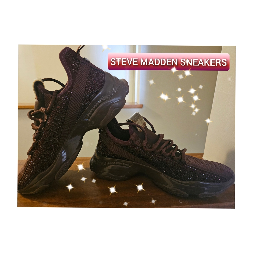 Steve Madden Burgundy Sneakers